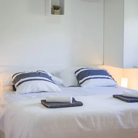 Superior Apartment *